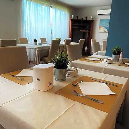 Pfa Ginevra - Isola D'elba Hotel